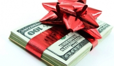 moneny wrapped like a present money wrapped like a present