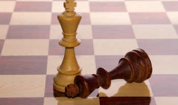 defeated king in chess defeated king in chess